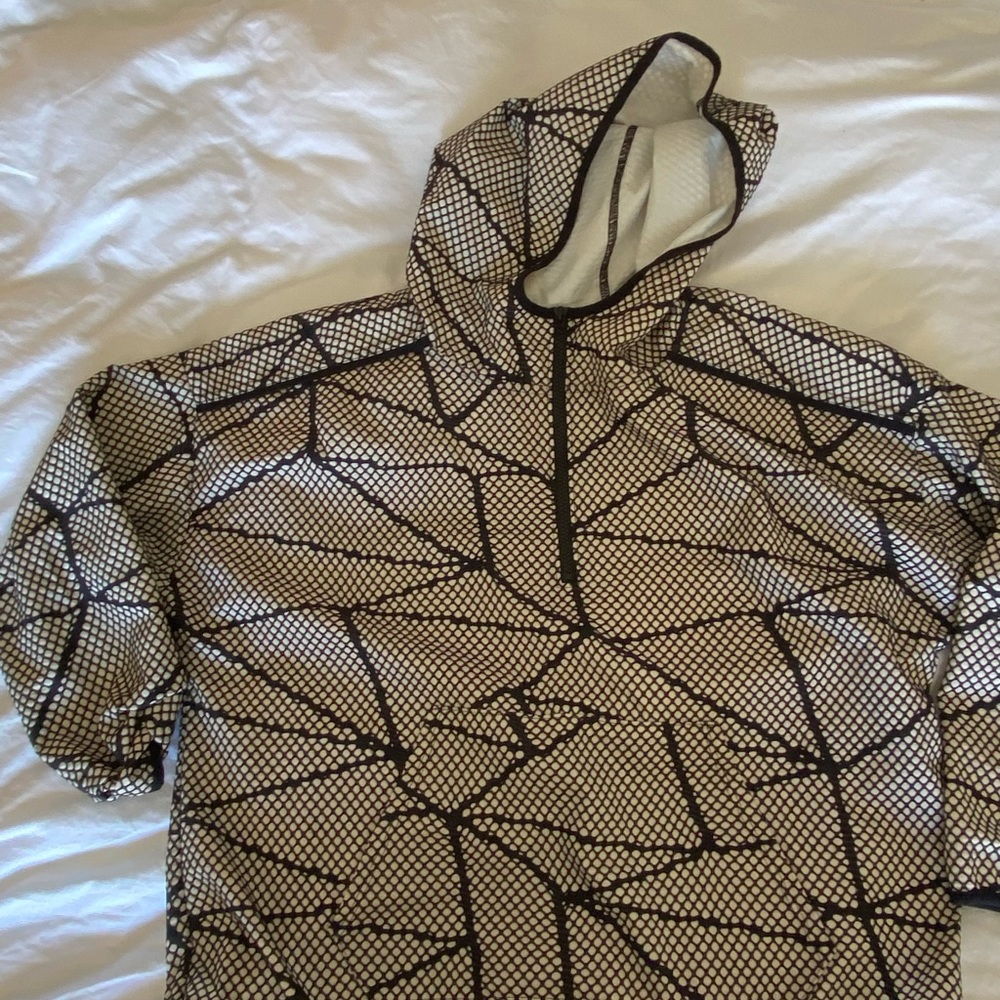 BEYOND YOGA windbreaker pullover XL